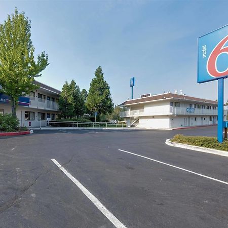 Motel 6 Weed - Mount Shasta Eksteriør bilde